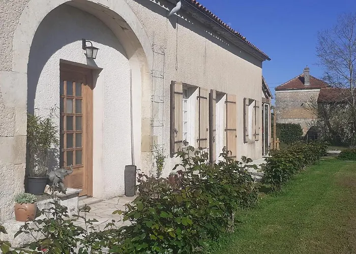 Arts & Passion 3* Mirambeau (Charente-Maritime)